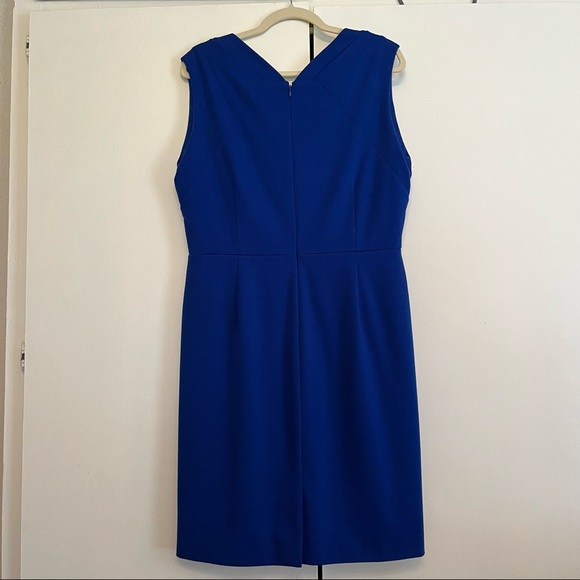 Structured Paneled Blue Tahiti Dress - Picture 2 of 2